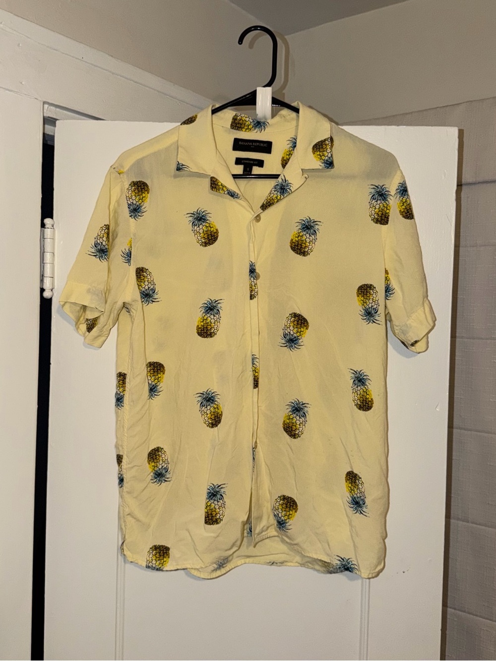 Banana Republic Yellow Pineapple Pattern Camp Shirt